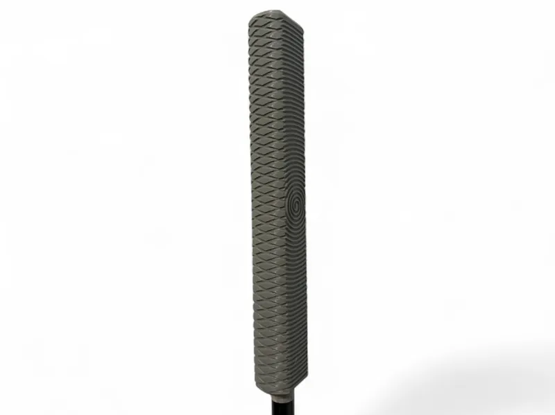 Cat Scratch - Putter grip W/ Broomstick version
