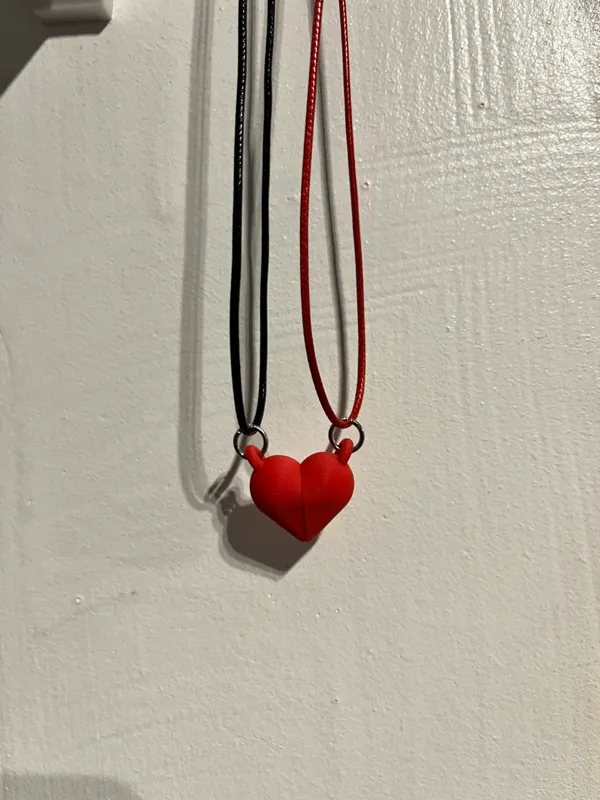 Cœur aimanté porte-clés et pendentif
