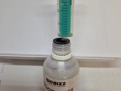 BioBizz fertilizer bottle 21.5mm opening