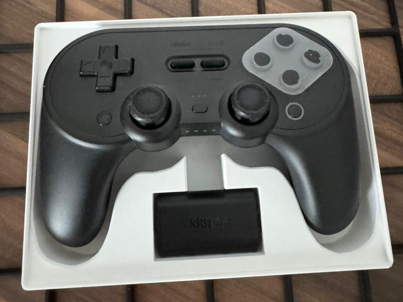 Miniatura 1 do modelo 3D Gridfinity - 8BitDo Pro 2 + Battery cutout