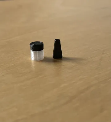 Letrero o emblema decorativo: Barattolo Crema + Tubo Crema – Miniatura 1:12 — vista de referencia 3