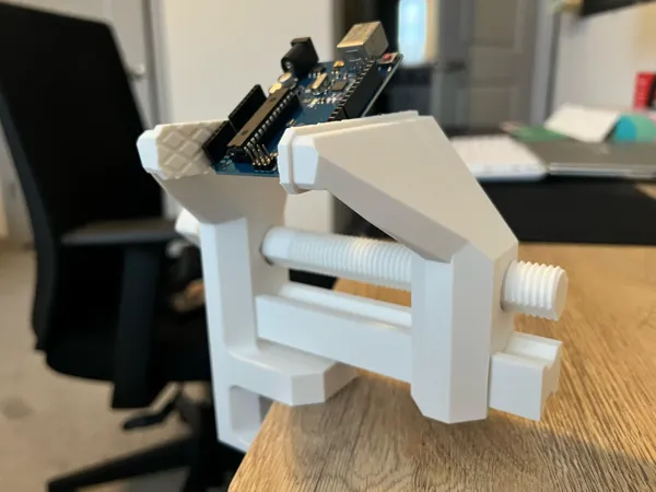 https://makerworld.bblmw.com/makerworld/model/US1f389c698f8699/design/2025-02-13_cb878337bc251.jpeg
