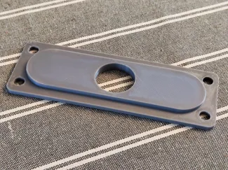 FL13 Flange plate with 26mm hole