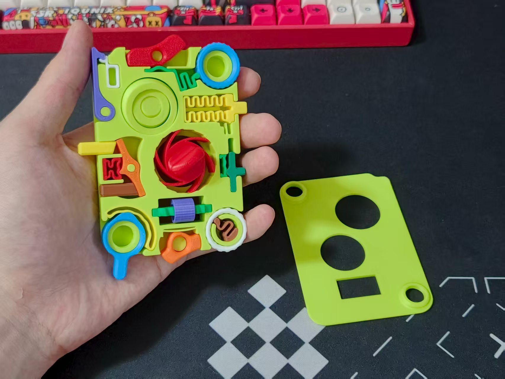 Miniatura 3 do modelo 3D 爽歪歪解压玩具十二件套（Twelve-in-One）