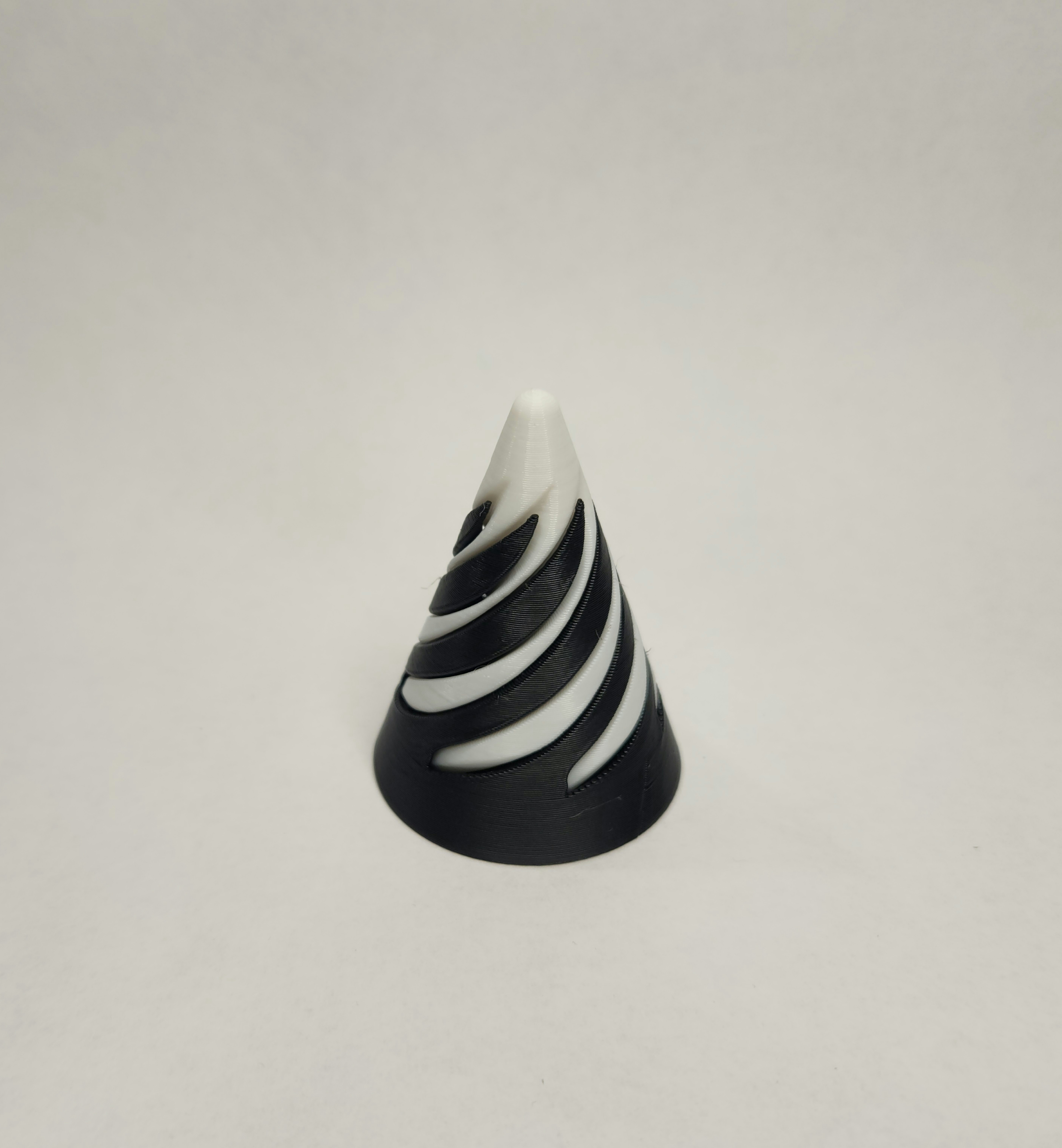Miniatura 3 do modelo 3D Mini Passthrough Spiral