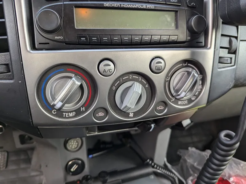 Ford Ranger 4x4 Air Conditioning Fan Control