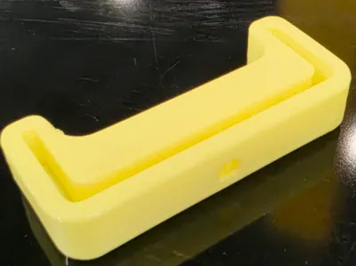 Gravity conveyor end caps