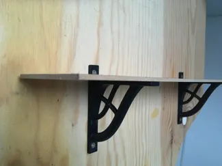 Parametrischer Regalwinkel – Leichtbau