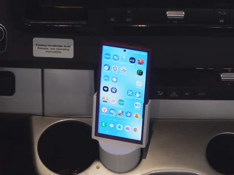 Customizable Cupholder Phone Stands