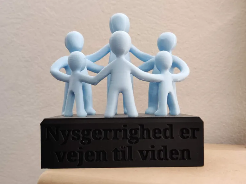 Team or Helper Trophy