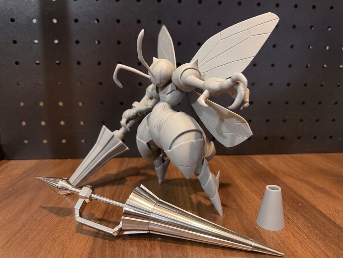 Mecha Pokemon Series — Beedrill Hyper-Real Statue