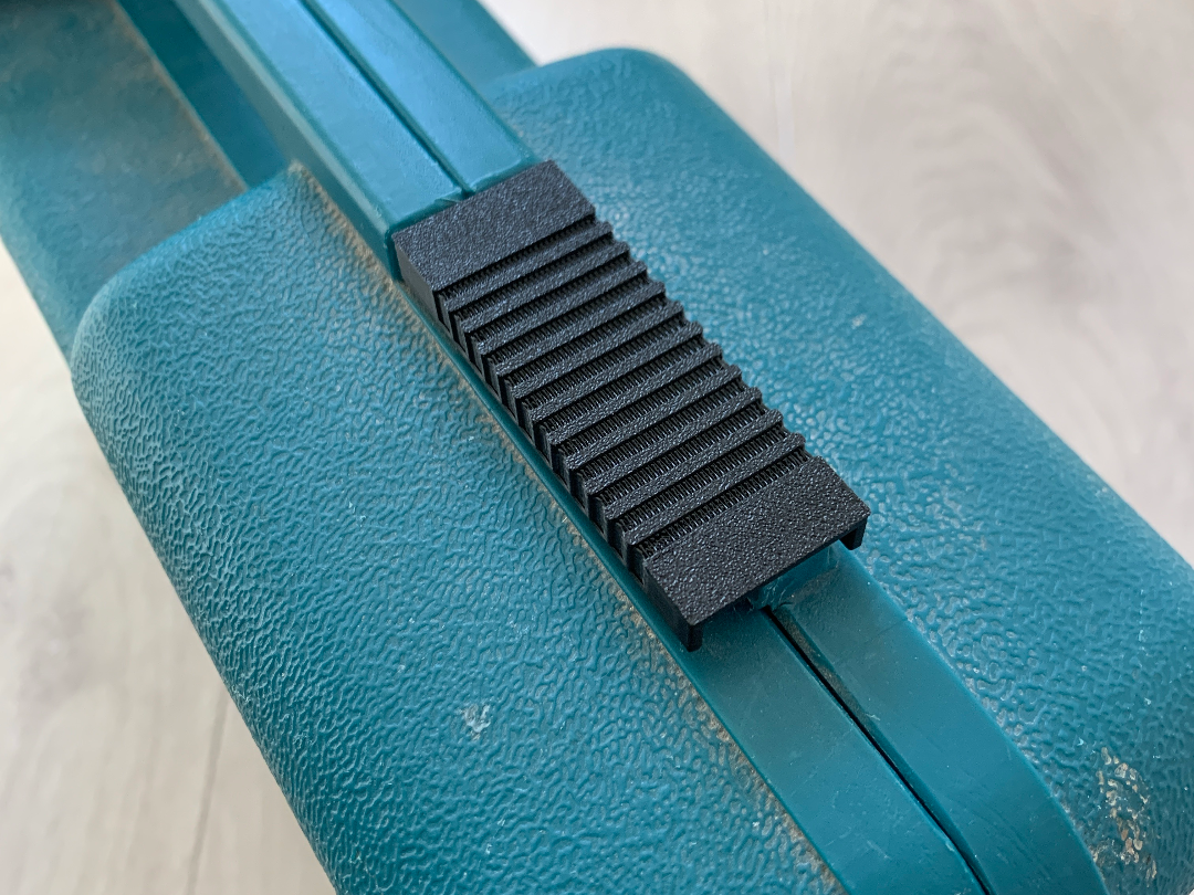 Makita Toolbox Sliding Latches