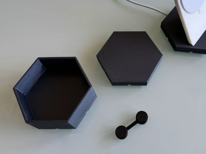 "HexMagOn" Key/change bowl and spacer module