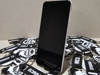 Llavero porta celular Egresados 2025