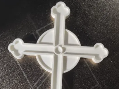 Tier 2 crucifix Phasmophobia