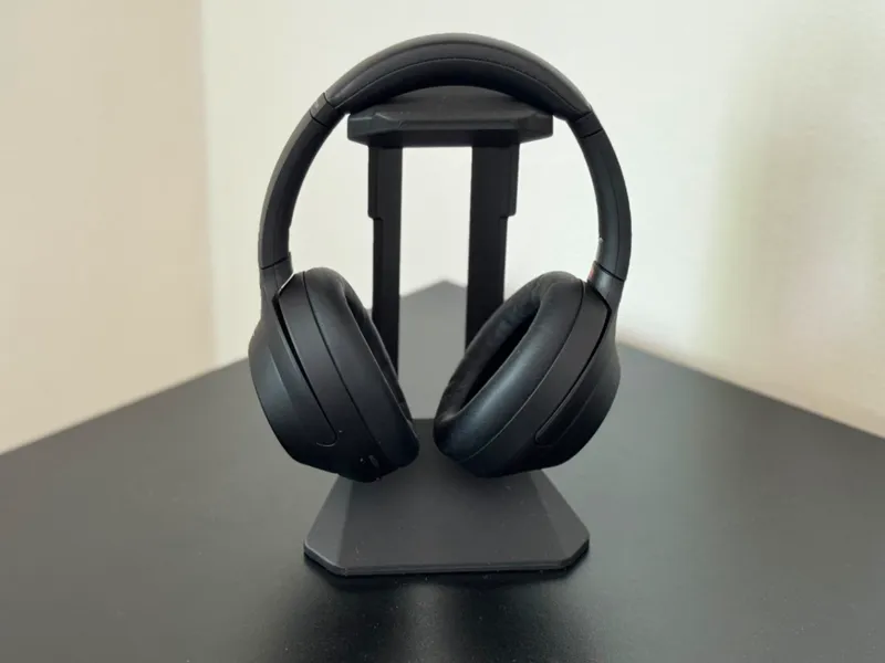 FLOAT - Headphone Stand