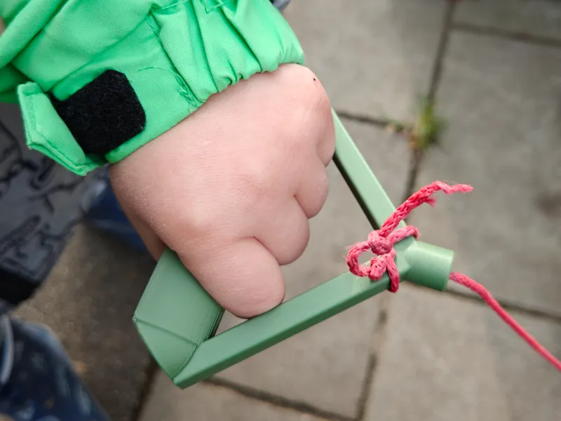 Kids handle for toys