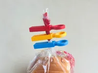 Hanging Bag Clip – Hook & Seal Clip
