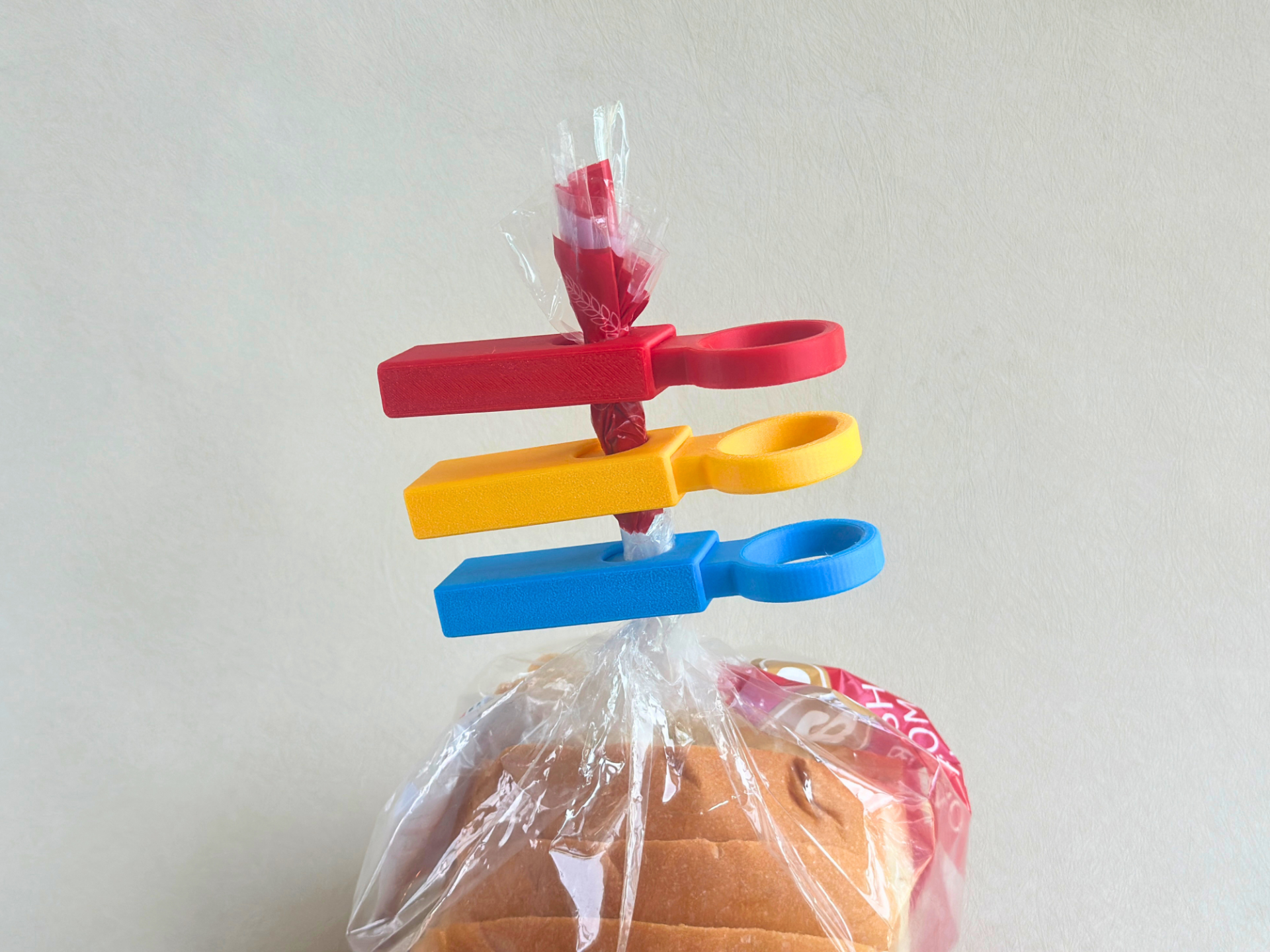 Hanging Press-to-Seal Clip – Hook Bag Clip