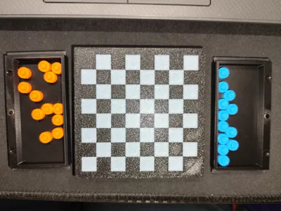 minimalist checkers game