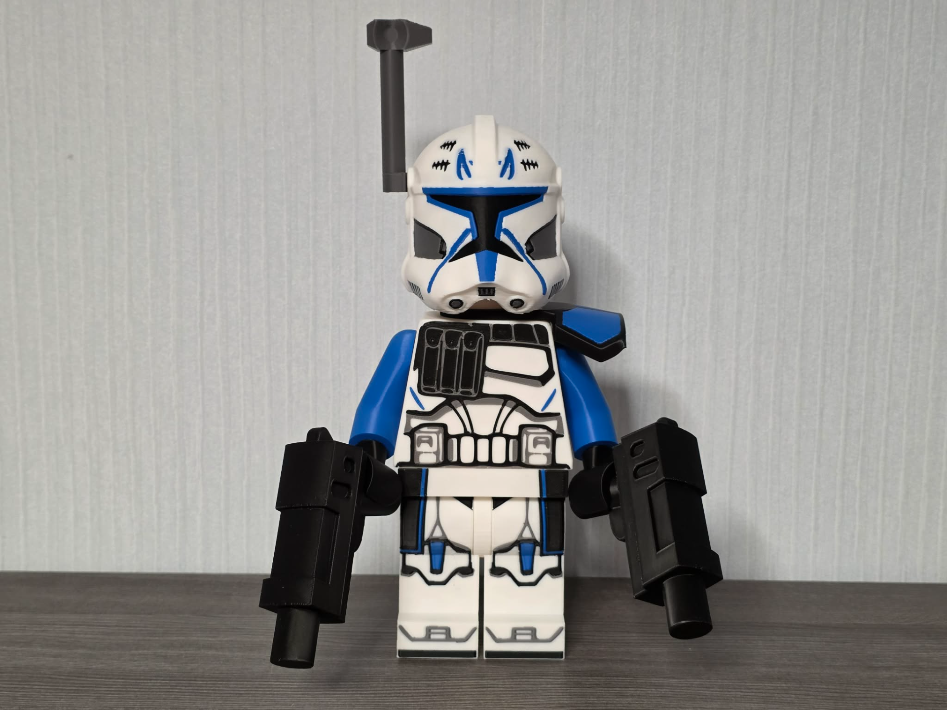 Clone Trooper Phase 2 - Captain Rex - 501st * 500%