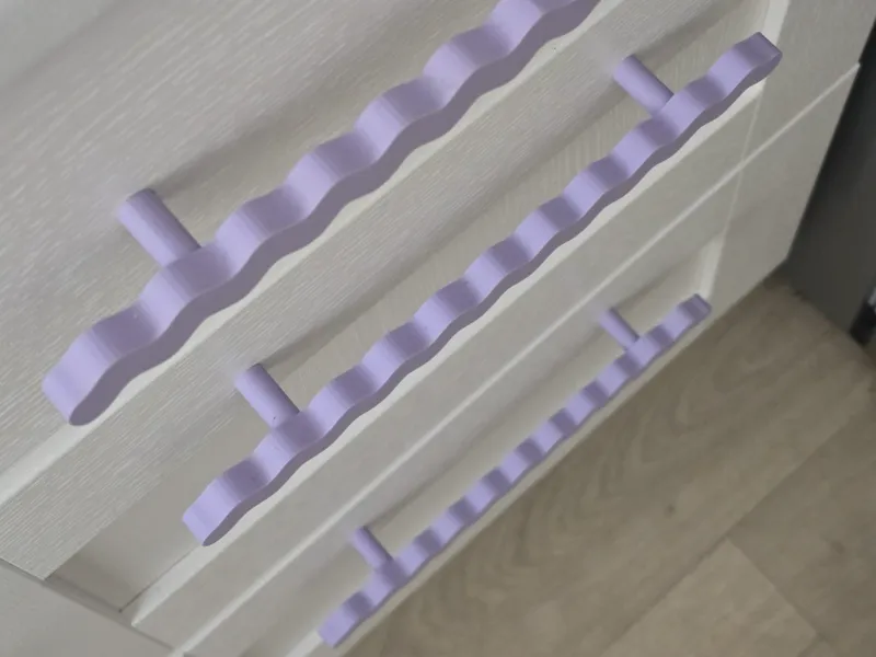 Squiggle Door Pull / Handle