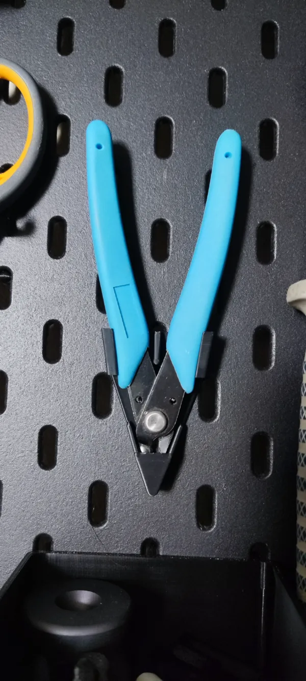 https://makerworld.bblmw.com/makerworld/model/US1fc1daf2f337ea/design/2023-12-20_9244719264f14.jpg
