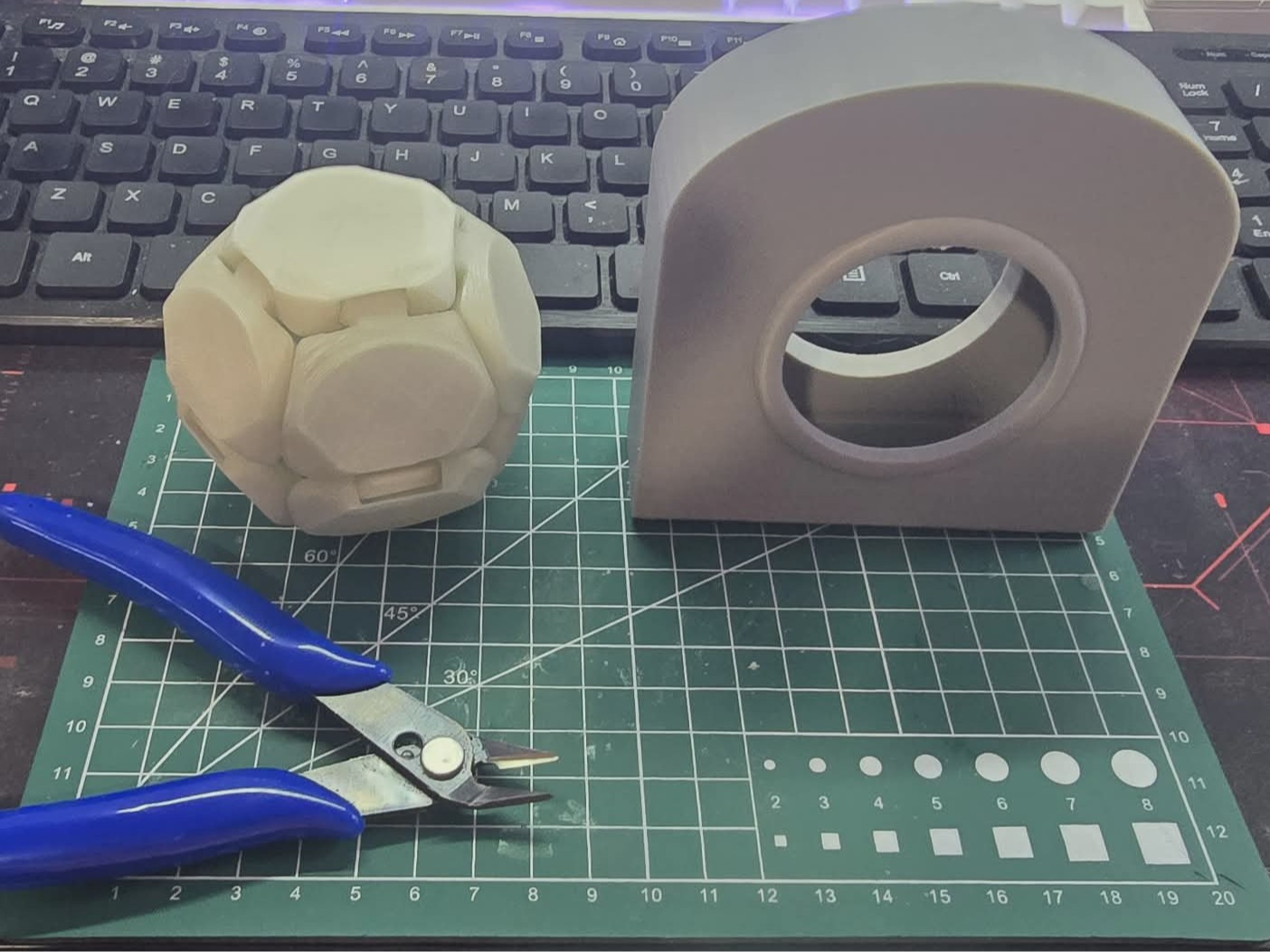 Large PentaClicker Holder (200% size)