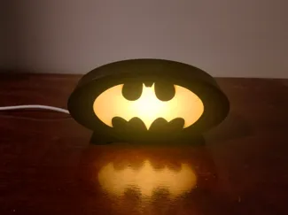 Batman lamp (night)