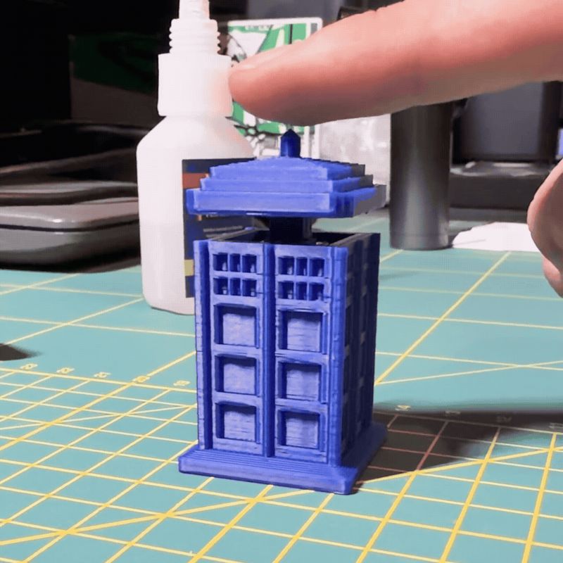 Clicker TARDIS Fidget Toy – Clicky Doctor Who
