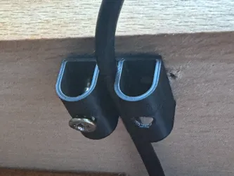 Kabelhalter / Kabelclip