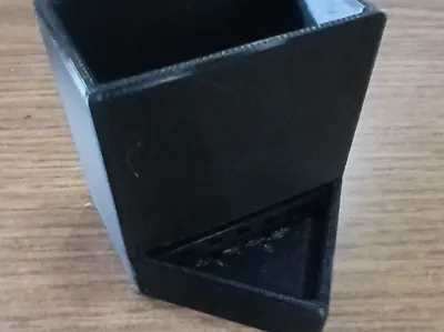 Plant pot