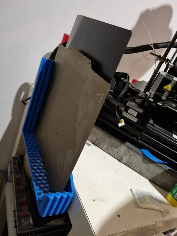 Lack Table Build Plate Holder left side