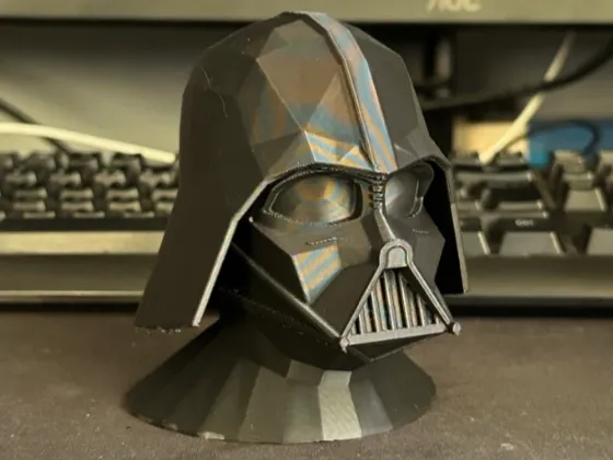 Darth Vader - Low Poly desk decor