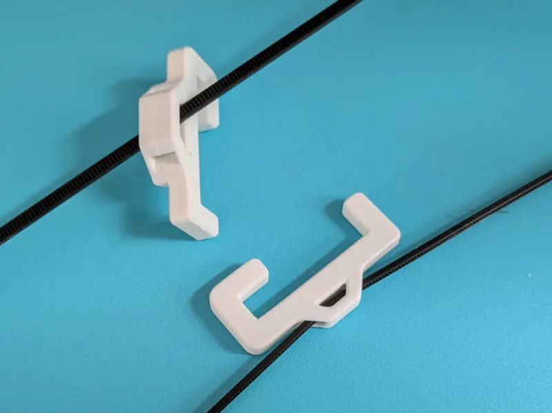 Cable tie hook for Ikea Skadis