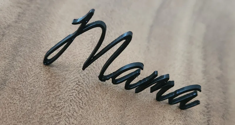 Simple 'Mama' cupcake topper, less than 1g 