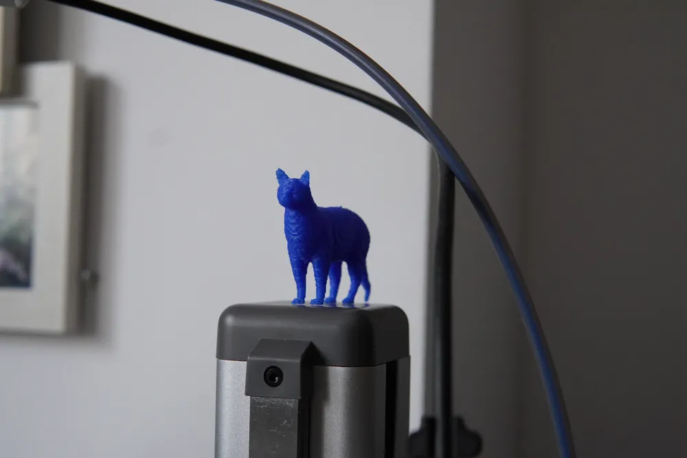 Pixelated Cat - Retro Kitty - Free 3D Print Model - MakerWorld