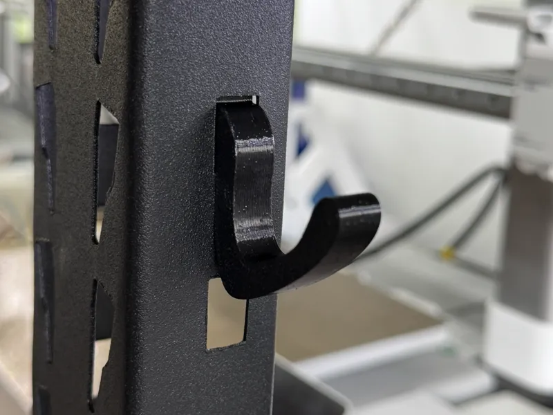 Husky Storage Shelf Hook (Longer Nubs)