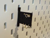 0.2mm layer, 6 walls, 25% infill