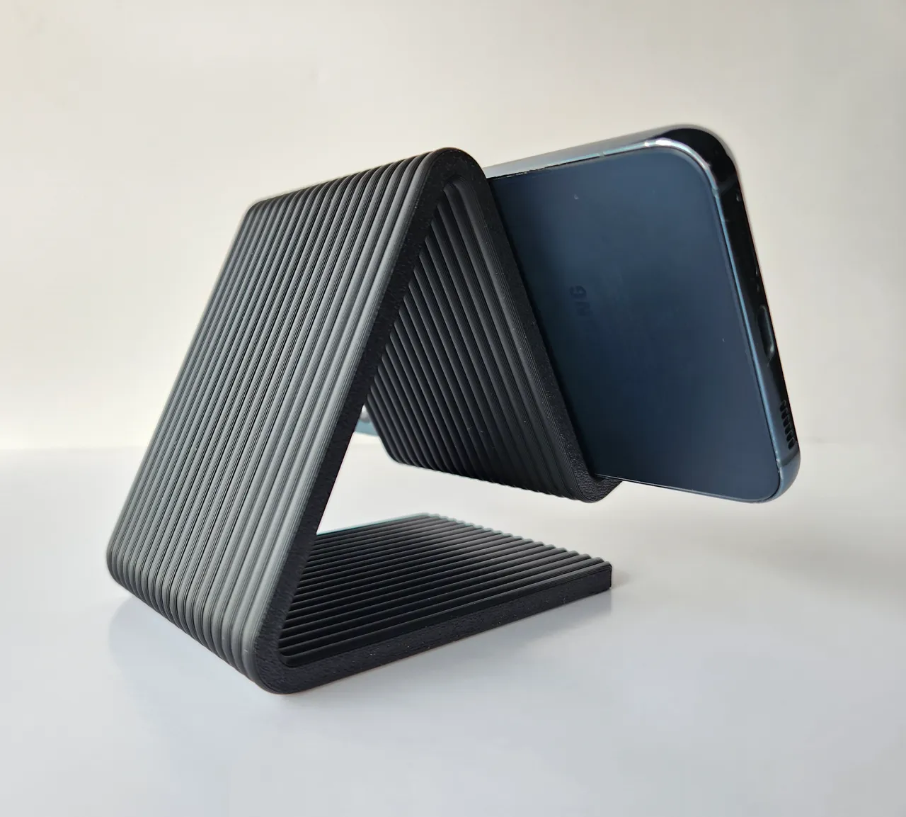 Phone stand view 3