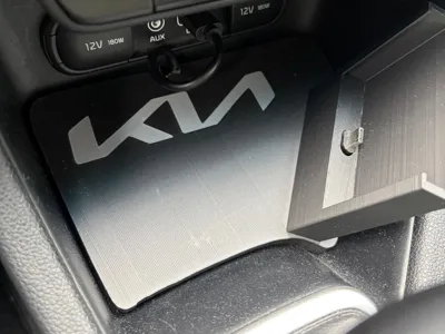 Kia Sportage QL Phone Holder CarPlay iPhone