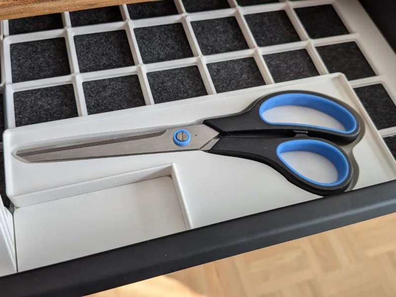 Gridfinity Scissor Holder – NOVOOO Softgrip 14 cm
