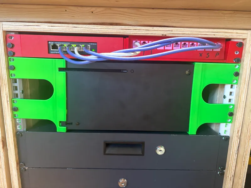 Xbox Serie X rackmount Bracket