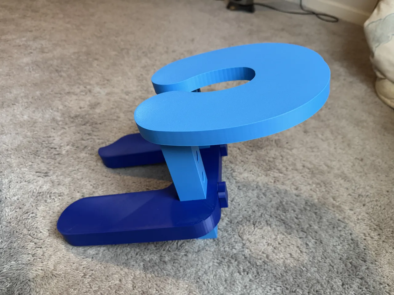 Adjustable Massage Headrest for Beds view 2