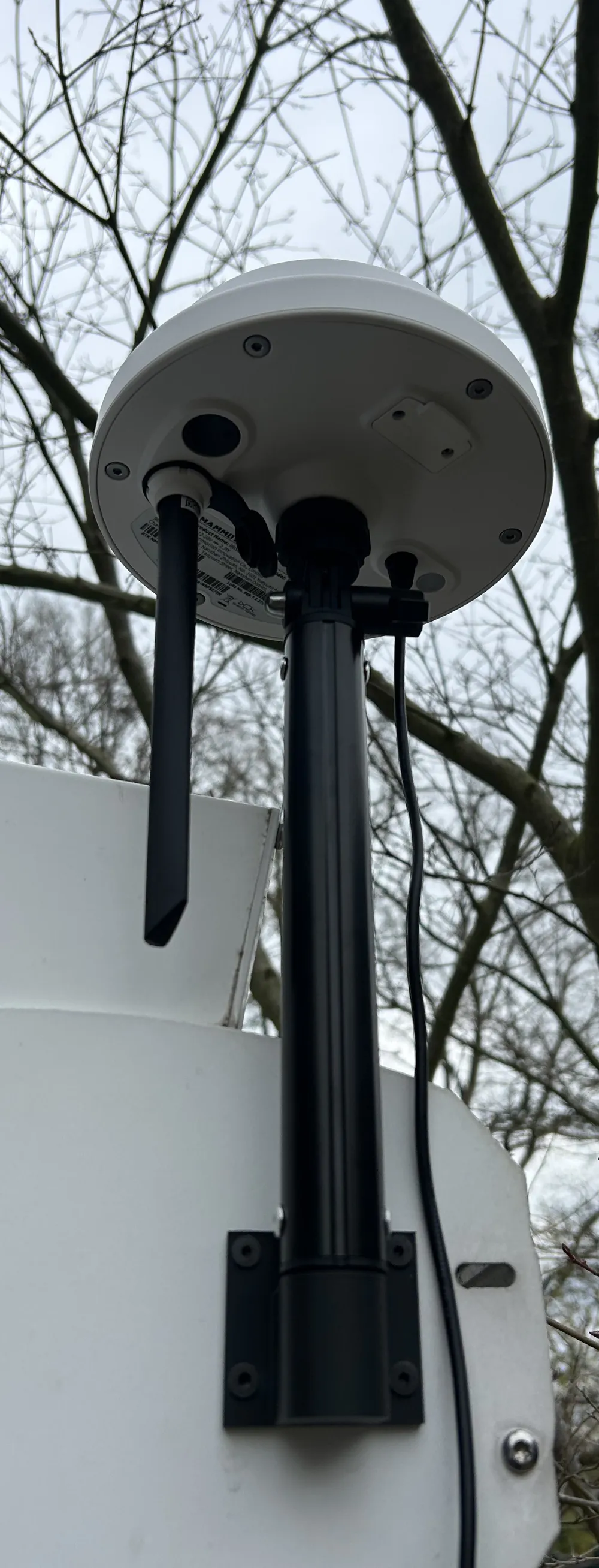 Mini Rtk MAMMOTION YUKA mini RTK Antenna Mount - Free 3D Print Model - MakerWorld