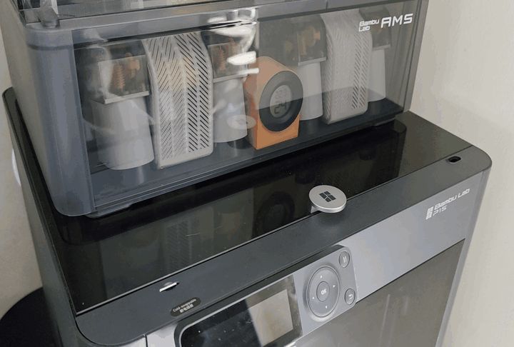 AMS1 and AMS2 Pro label bracket - No supports!