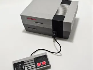 Minitendo Console and Controller