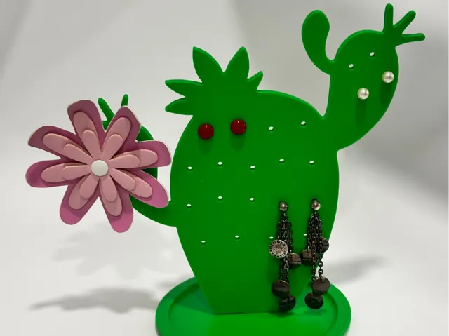 Cactus earring holder