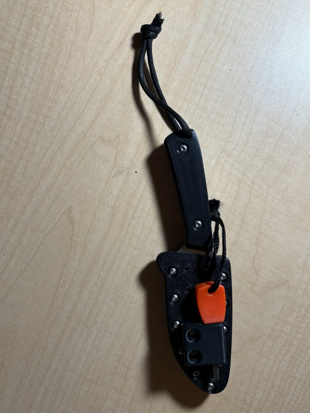 Hook's Drop Point Skinner Knife - Free 3D Print Model - MakerWorld