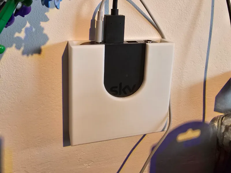 Sky Stream Box Wall Bracket
